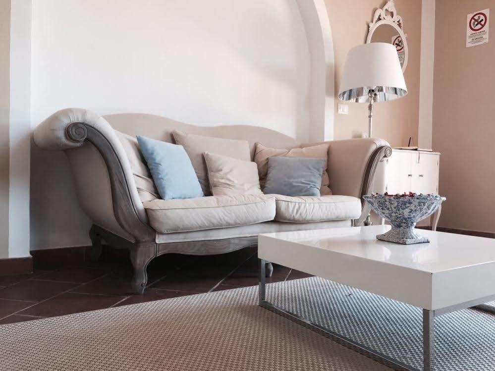 Blanche Dimora Di Charme Bed & Breakfast 3*