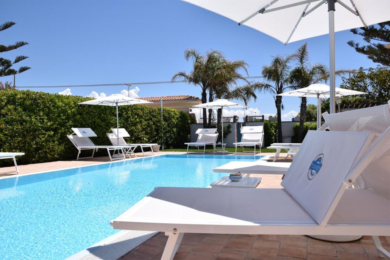 Blanche Dimora Di Charme Bed & Breakfast 3*